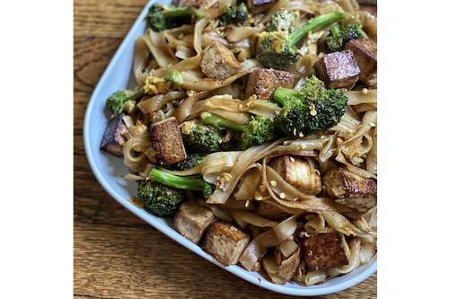 Thai Stir Fried Noodles (Pad See Ew)