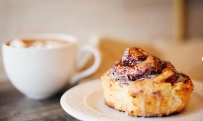 From Dough to Delicious: Cinnamon Roll Workshop