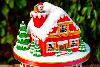 Christmas House Cake Cake Decorating Classes Los Angeles Coursehorse Yi Cakes
