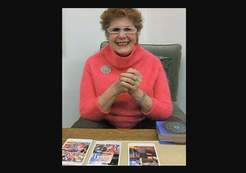 It's in the Cards: Virtual Tarot Basics for Beginners