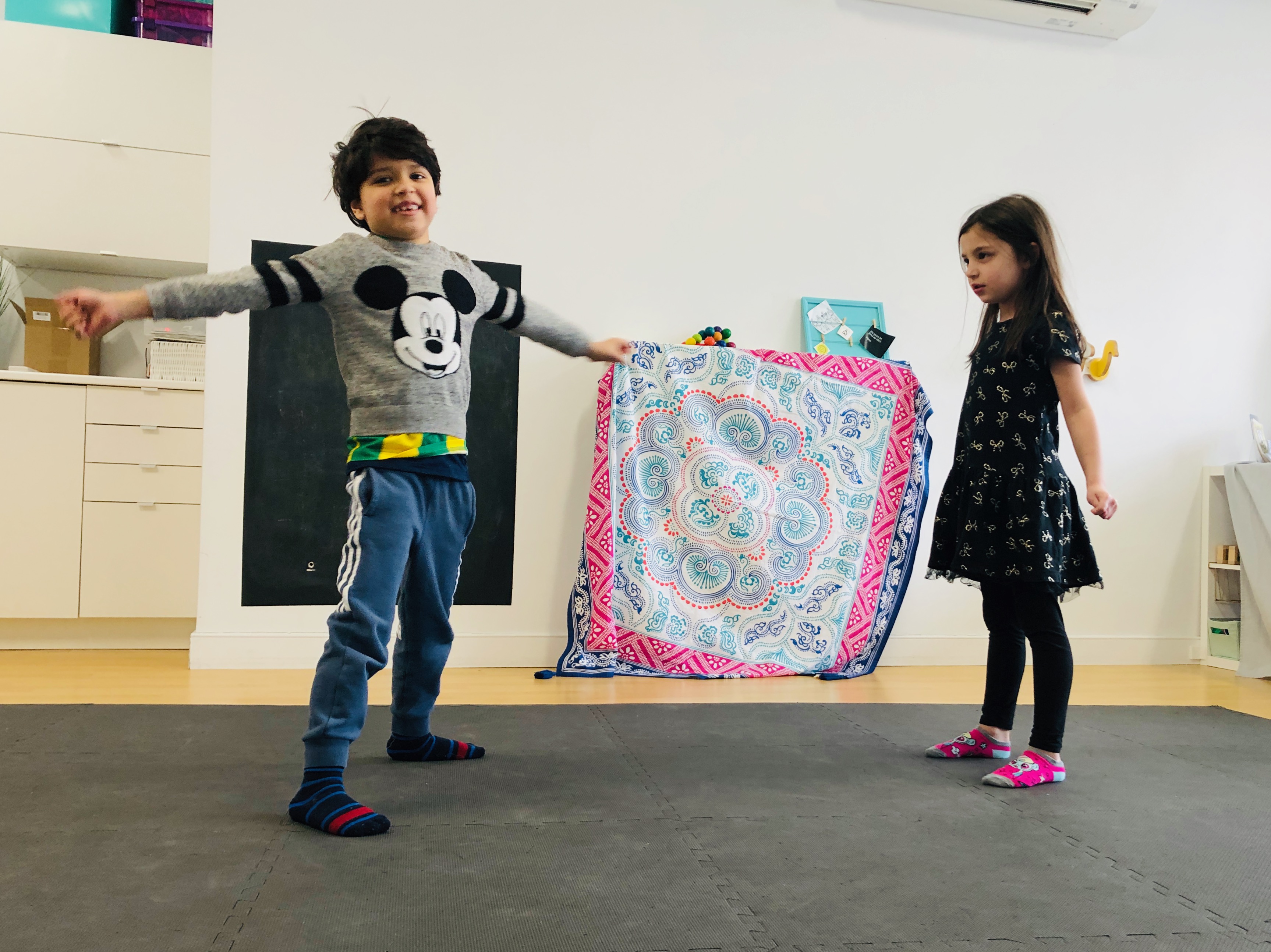 Acting for Kids & Teens (Age 12-18)