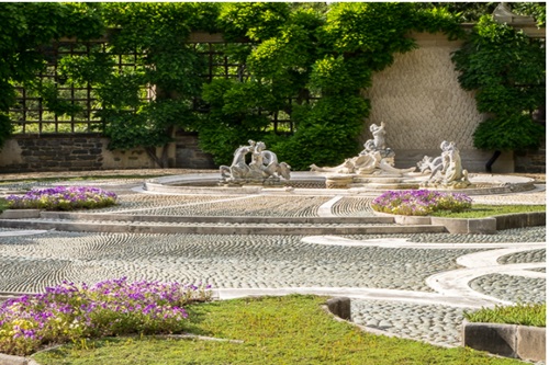 Fieldwork: Photo Basics at Dumbarton Oaks Gardens