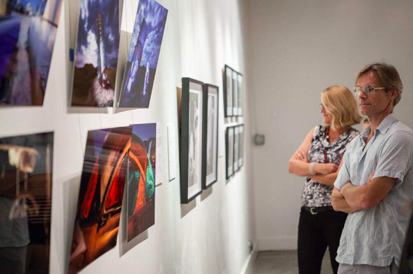 Best Practices for Photographers Seeking Gallery Representation