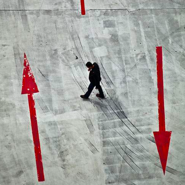 Street Photography Essentials: Capturing the Urban Moment
