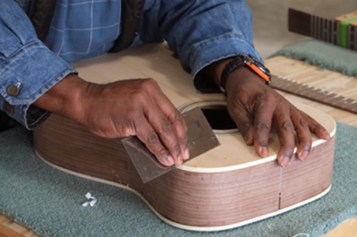 Build Your Own Acoustic Guitar