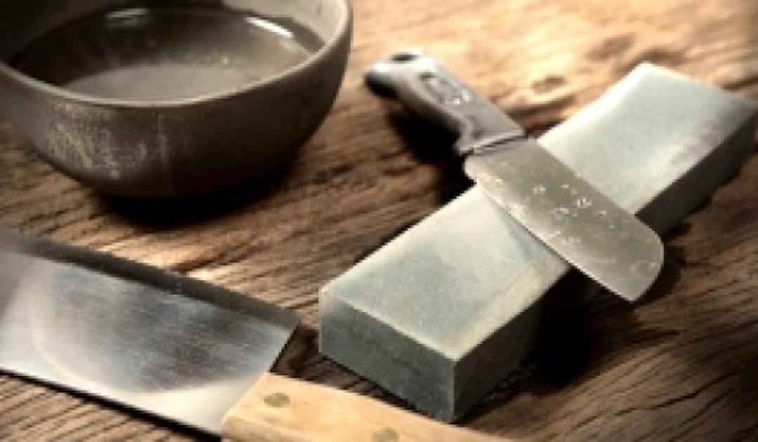 Japanese knife sharpening technique: Understanding knowledge and sharpening