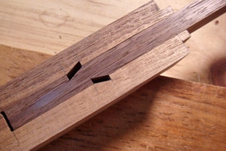 Japanese Joinery – Shachi Joint