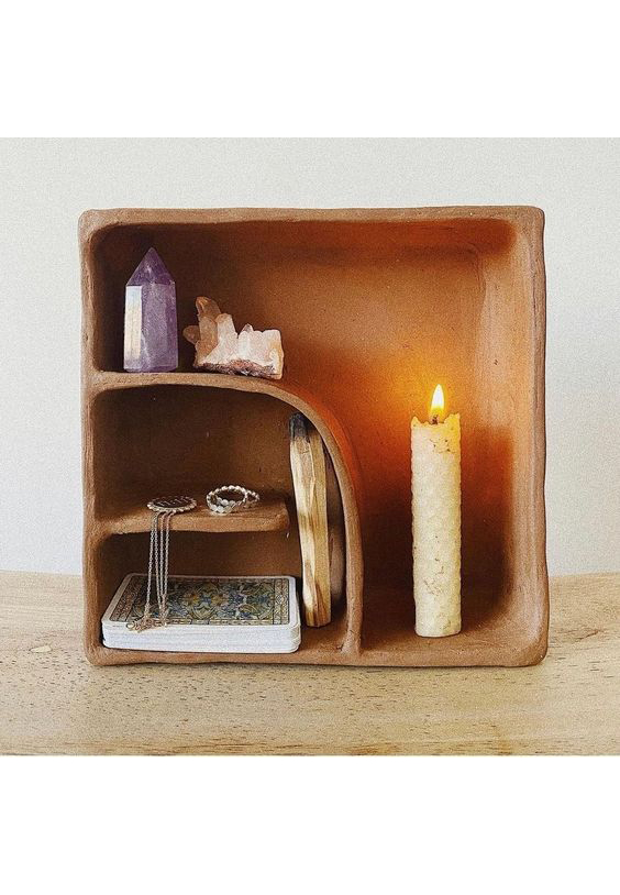 Hand-Building Ceramic Witch Altar Workshop
