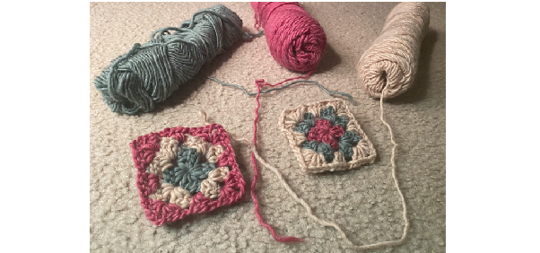 Easy Crochet: First Granny Squares