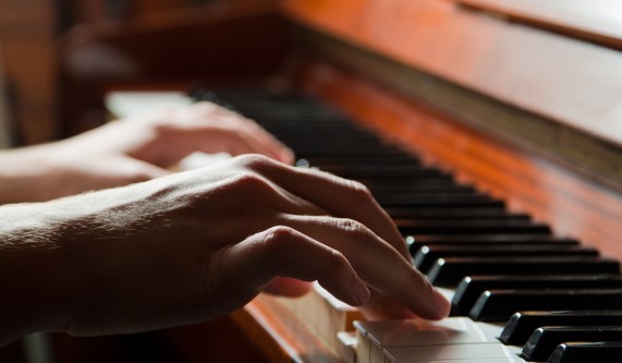Beginning Piano - Playing for Fun