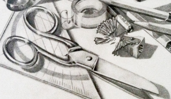 Exploring Still Life Drawing - Black & White Media