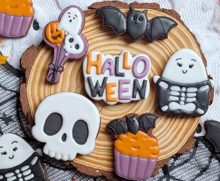Halloween Cookie Decorating