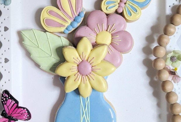Sweet Blooms: Mother's Day Sugar Cookie Class