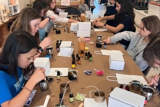 Tween Craft Collective: Soap and Candle Pouring (Ages 10-13)