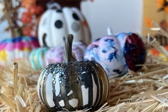 Marbled Pumpkins (Ages 5 and up)