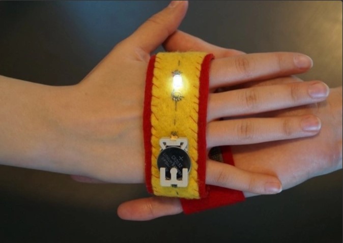 Tween Craft Collective: LED Embroidery(Ages 10-13)