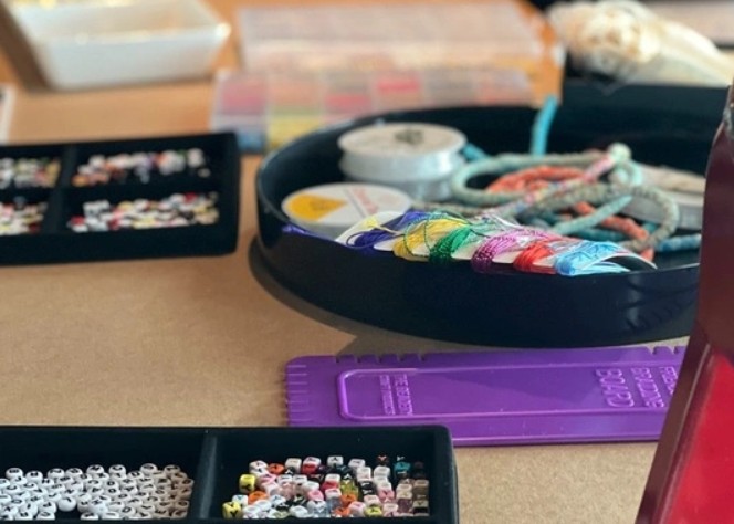 Weekday Crafting: Bracelets, Beads, Cell Phone Charms, and Keychains (Ages 16-18)