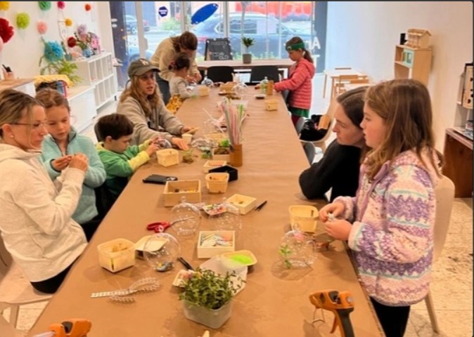 MAKE/Art: Creative Open Studio(Ages 4 & up) Drop in