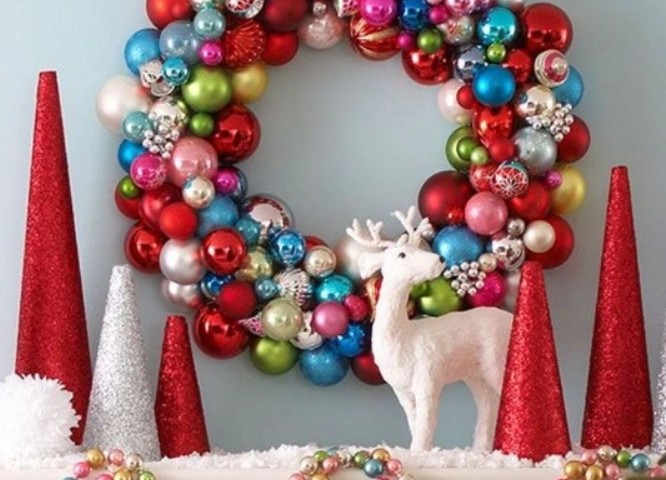 Holiday Ornament Wreath Workshop (Ages 15 & Up)