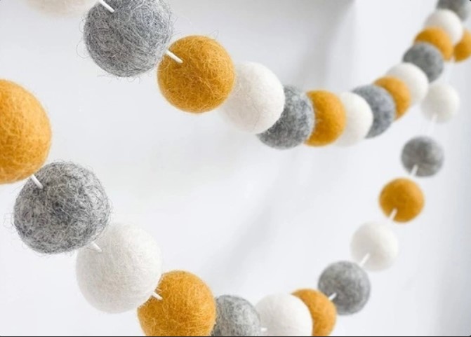 Make & Take Crafting: Autumn Wool Pom Pom Garland(Ages 5 and up)