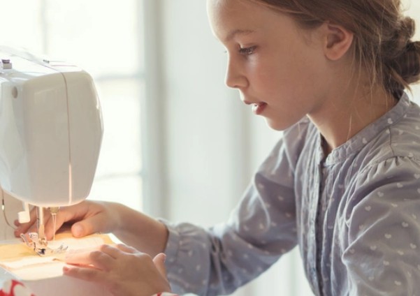 Sewing Machine Basics (Ages 9-13)