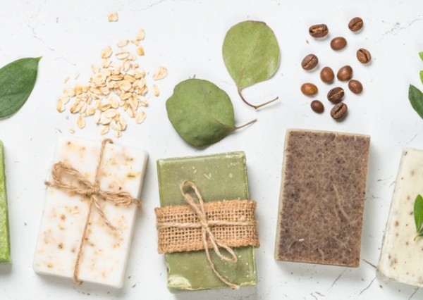 Soap Making: Happy Hour (Ages 21+)