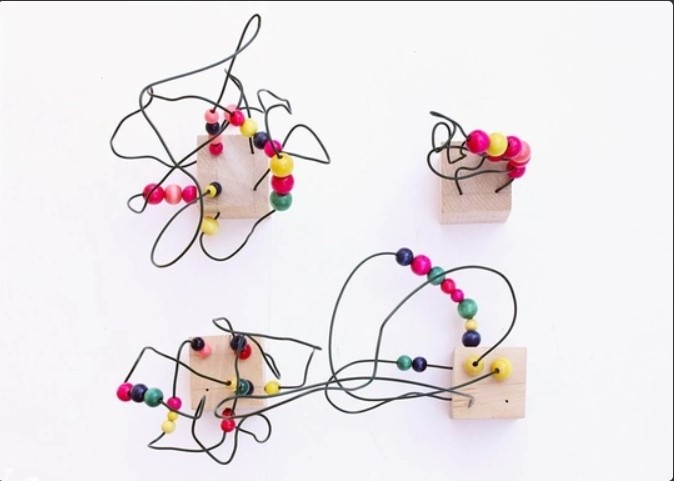 Mini Makers Workshop: Wire Sculptures (Ages 3-6)