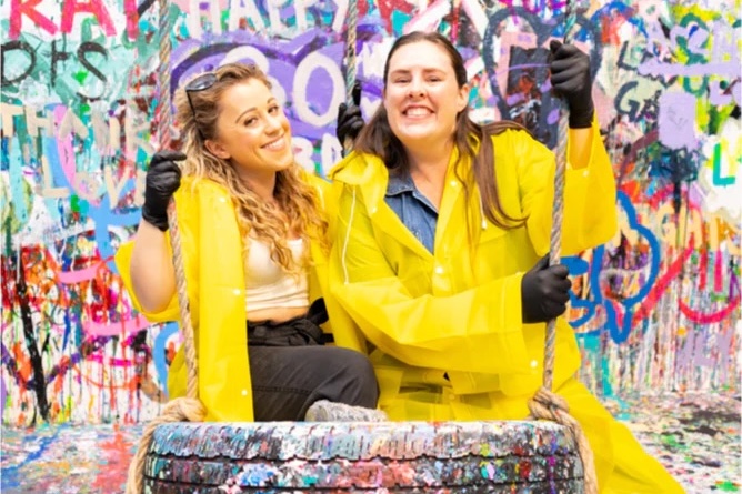 Shooting + Spinning Painting Experience (2-4 People)