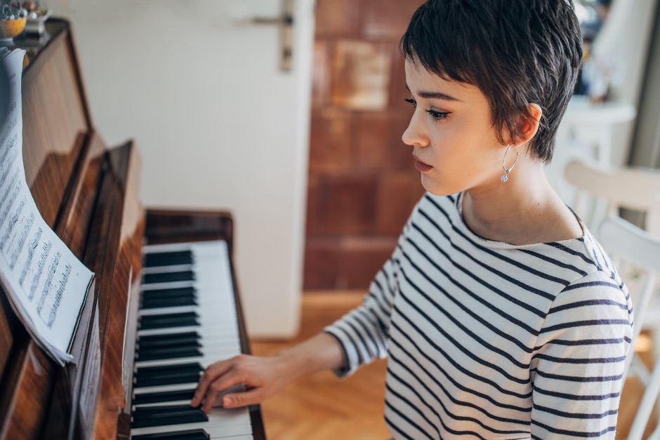 90-min Adult Amateur Piano Program (Jazz, Pop and/or Latin) for ages 18+
