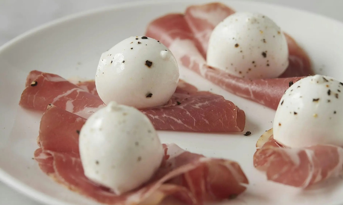 Mozzarella & Mimosa Brunch