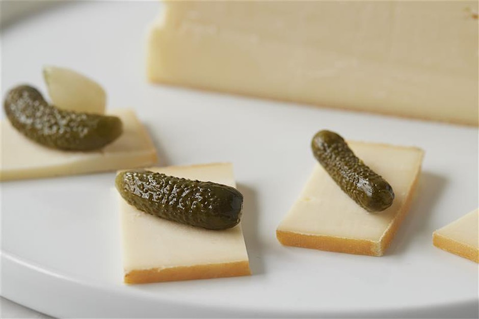 Pickles & Cheese Pairing (Includes Wine)