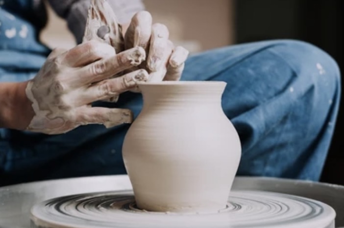3-Week Pottery Wheel Throwing Course