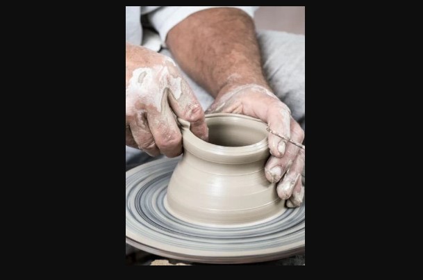 Eight-Week Pottery Wheel Throwing Course