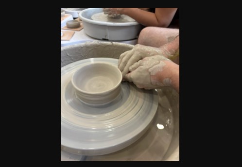Affordable Pottery Wheel Throwing