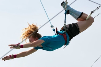 Youth Flying Trapeze (Ages 6-17)