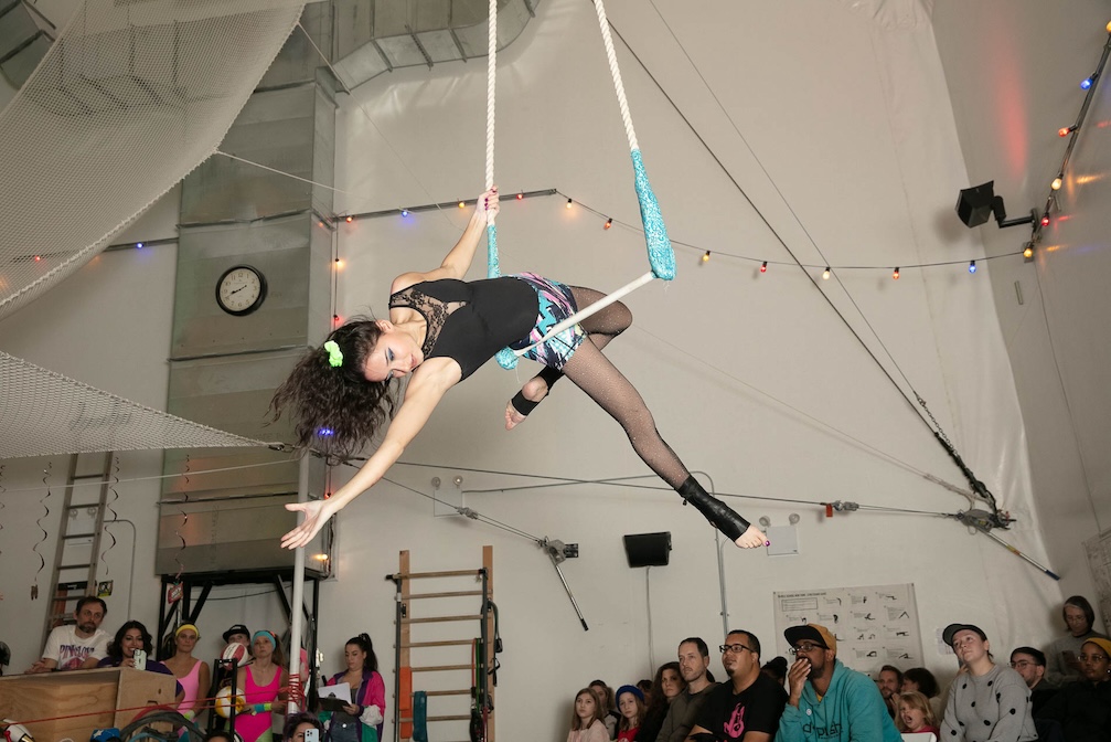 Static Trapeze Level 1