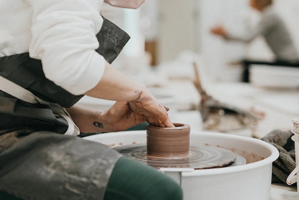 Pottery Wheel Throwing: Bowl in One