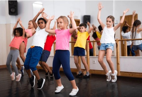 Sing and Dance (Ages 3.5 - 4)