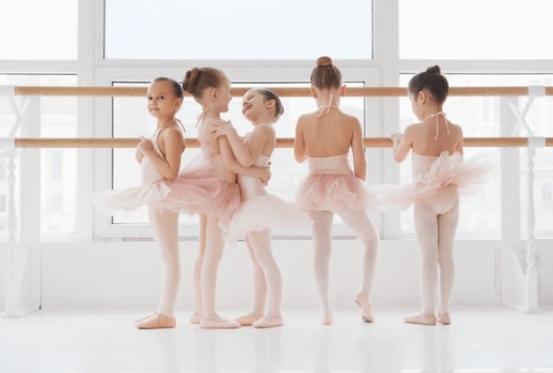 Summer Dance Camp - Half Day (Ages 3-5)