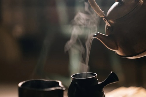 Brewing Tea at Home
