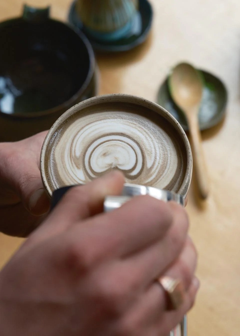 Crafting the Perfect Houjicha Latte