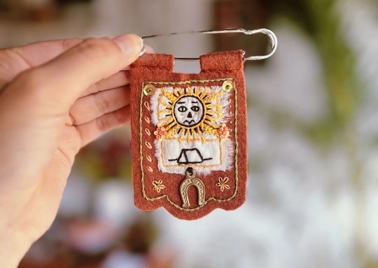 Amuletos: Embroidery Workshop
