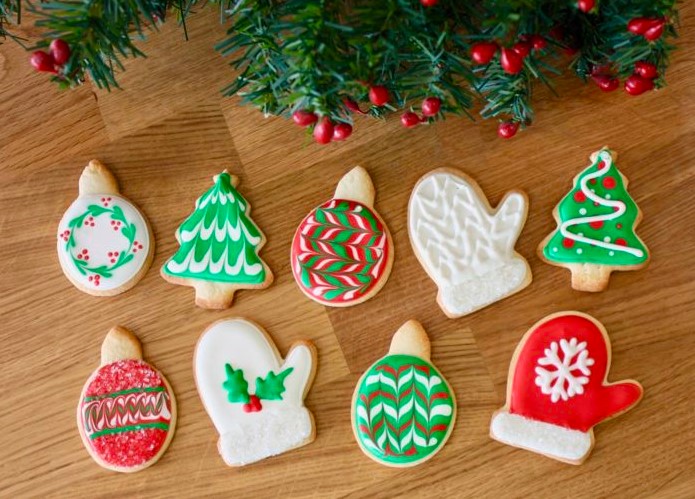 Family Cooking: Holiday Cookie Decorating (Ages 9+)