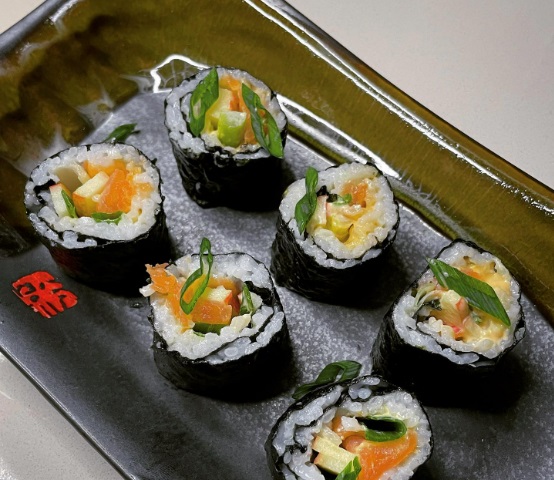Cooking & Queens: Sushi & Sass!
