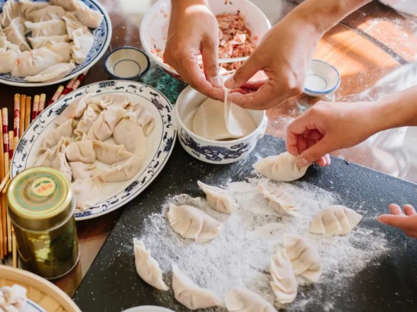 dumpling duel1.jpg
