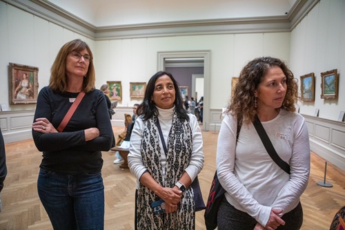 The Art of Stories: A Literary Adventure in the Metropolitan Museum of Art