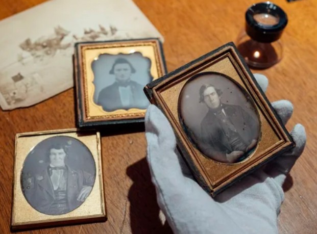 Identifying 19th Century Prints