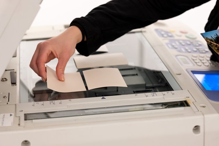Capturing/Printing: Make Your Own Riso Zine