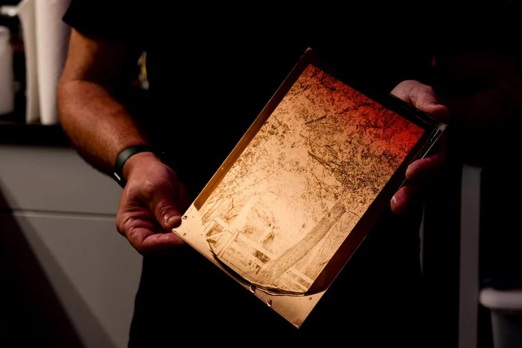 Making Photographs on Glass & Metal