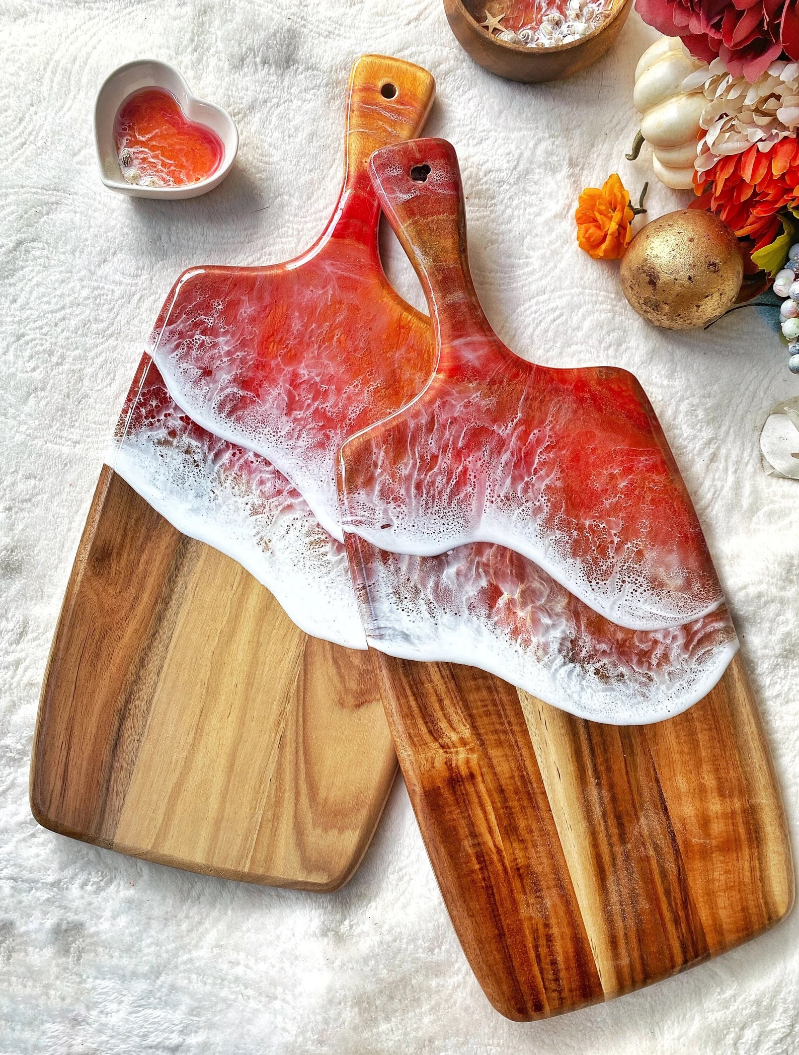Fall & Holiday Resin Art Class – Boards, Coasters & Trays